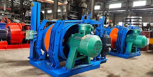 Mining transport winch